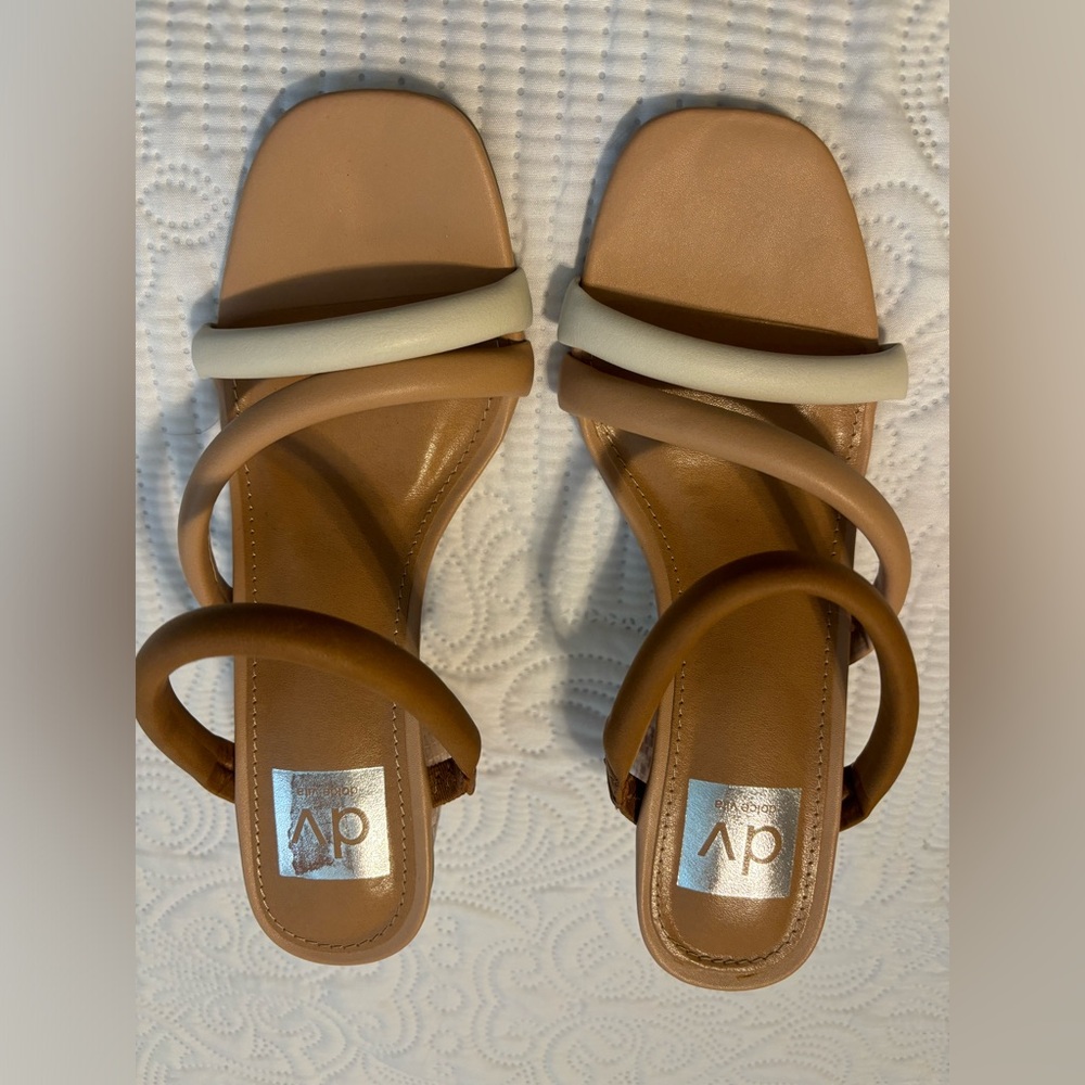 Dolce Vida Myla Heels - Nude - Never Worn!